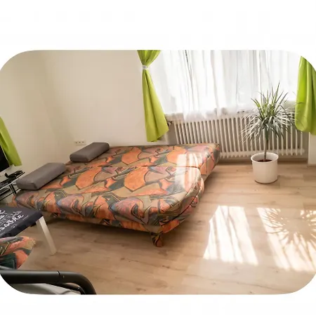 50 M² With Terrace Apartamento